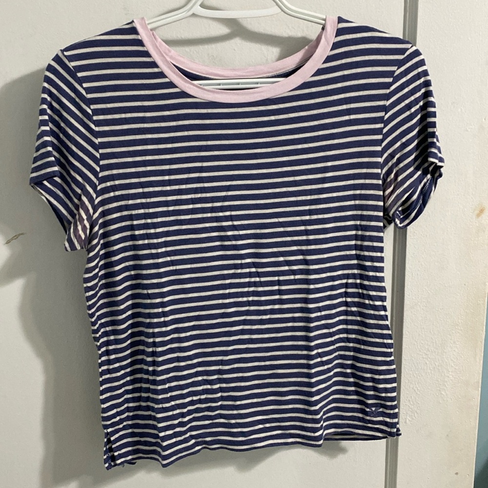American eagle soft comfy stripped shirt